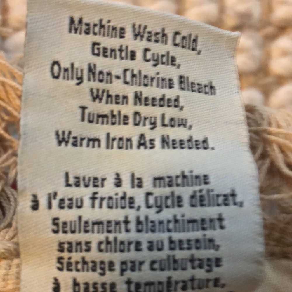 Pottery Barn Table runner - Picture 13 of 13